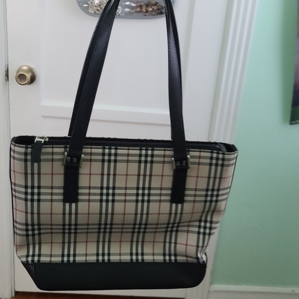 Burberry Handbag nova check